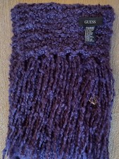Guess Sciarpa Donna 190x19 Lavorata Morbida Calda Avvolgente 100% Acrilico Viola