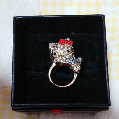 Anello gattino sdraiato - , in