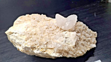 Calcite geminata su matrice