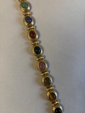 Vintage Gold Tone 7  1/4” Egyptian Scarab Bracelet -8 Scarabs