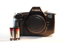 Canon EOS 650 35mm FILM SLR