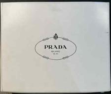 Borsa prada tracolla blu da uomo in pelle soffiano. Nuova
