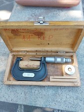 Antico strumento di misura spessimetro , calibro