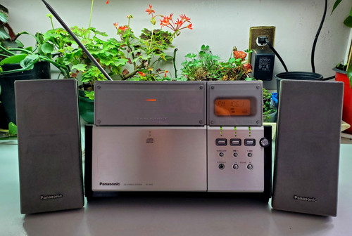 Panasonic compact stereo - panasonic,