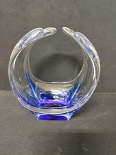 Elegante cesto in vetro Murano