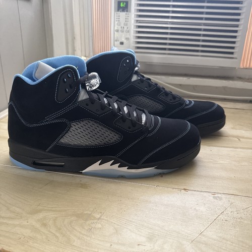 Air jordan black carolina - air,