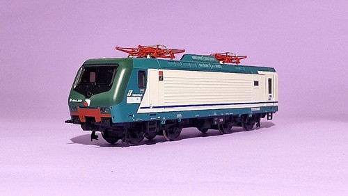 Vitrains 2284 locomotiva - 2284,