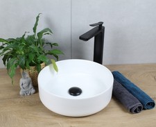 Lavabo rotondo in ceramica