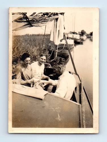 Vecchia foto epoca trio - vecchia,