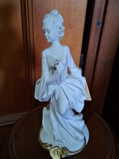 Staruina Damina Capodimonte Scultura Di Barbetta