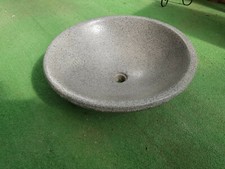 Lavandino a ciotola in cemento