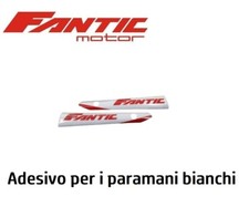 Adesivo per i paramani bianchi