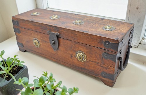 Cassa stoccaggio legno - di, in