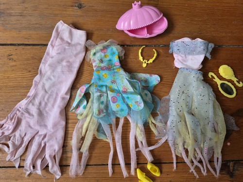 Guardaroba vintage barbie 2004 - vintage,
