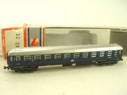 Carrozza passeggeri blu - passeggeri,