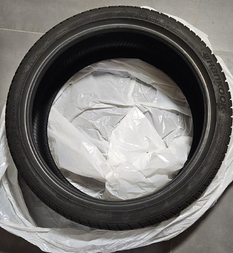 Hankook 235 r19 - 235/45,