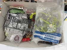 Enorme lote de piezas de