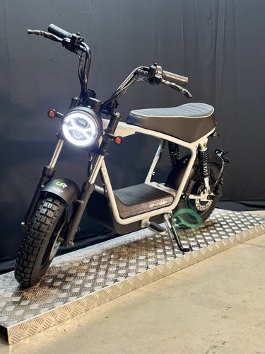 Monopattino moto elettrica - monopattino,