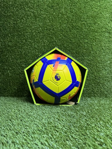 Pallone ufficiale nike strike - ufficiale,