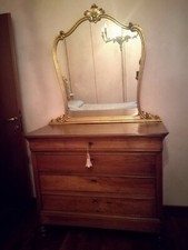 Mobile comò anni '800 (stile cappuccino in noce)