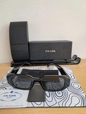 Occhiali Da Sole Prada Unisex