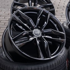 Cerchi 19 pollici RS3 per AUDI