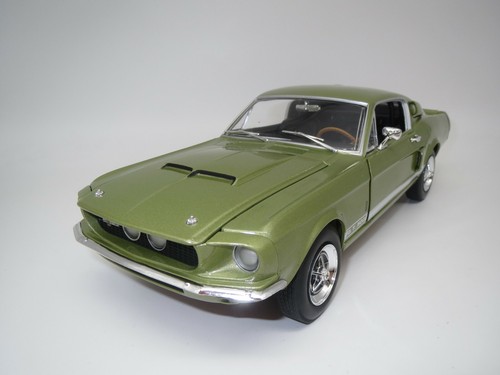 Ertl american muscle - american, shelby
