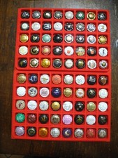 40 capsule di spumante italiano + 40 di champagne una diversa dall'altra