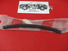 82423515 GUARNIZIONE PROFILO IN GOMMA PARABREZZA LANCIA THEMA