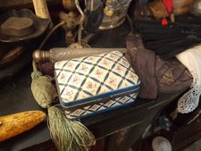 Antica scatola portagioie porcellana marchio  Porcelaine De Paris losanghe...