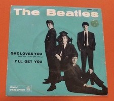 THE BEATLES She Loves You / I'll Get You 7"  45 Giri Qmsp16347