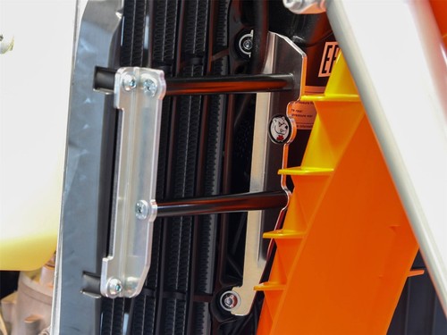 Axp racing staffe - axp, radiatore