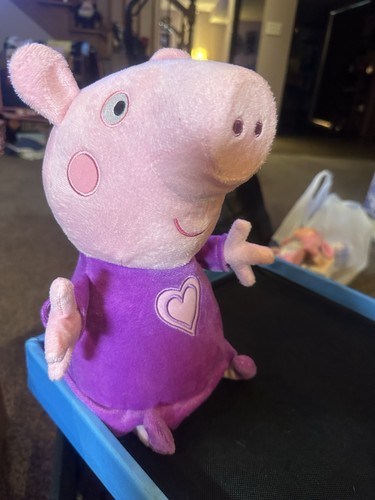 Peppa pig plushy - peppa,