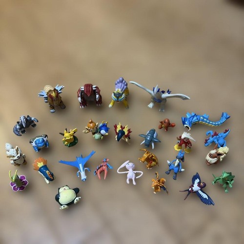 Pokemon mini figure - mini,