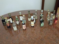 Lotto 7 - 20 rari mignon bottigliette collezione whisky scotch brandy liquori