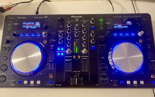 Pioneer xdj - pioneer, r1