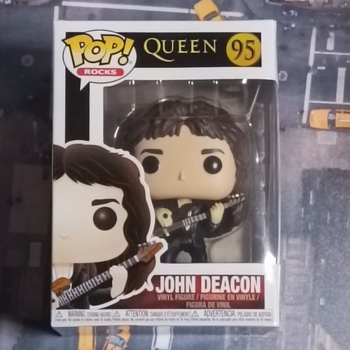 John deacon queen funko - john,
