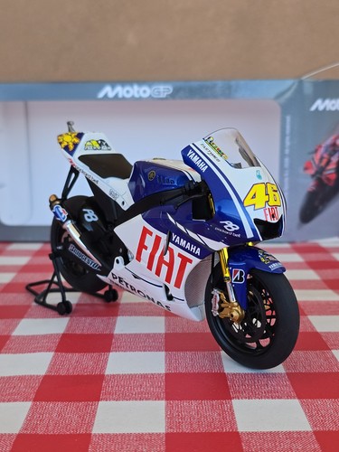 Valentino rossi yamaha - ✅️,