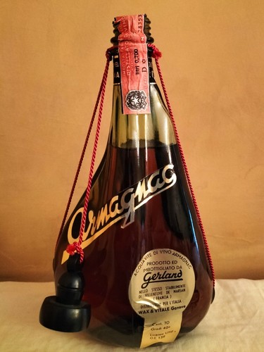 Bottiglia acqua vite - di,