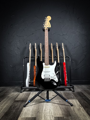Squier affinity stratocaster - squier,