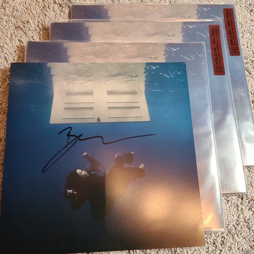 Signed billie eilish hit - eilish,
