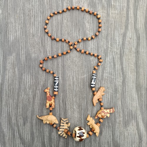 Collana vintage africana legno