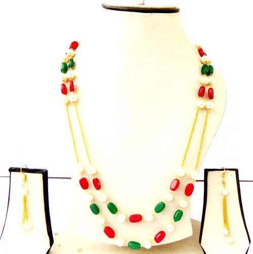 Set gioielli orecchini collana