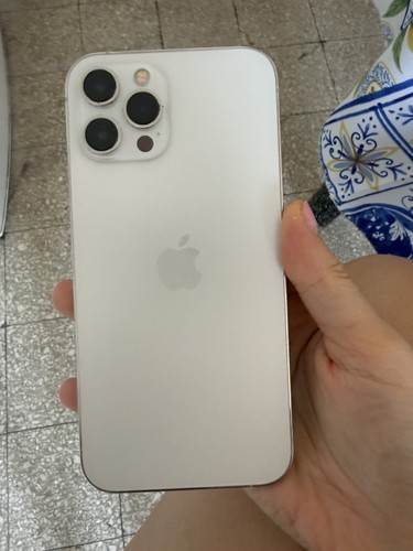 Apple iphone pro - 12,