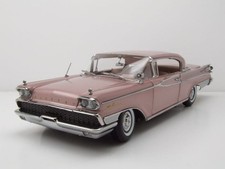 Mercury Parklane Hard Top 1959 rosa metallizzato modellino auto 1:18 Sun Star