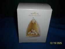 2008 Hallmark Keepsake Let Us