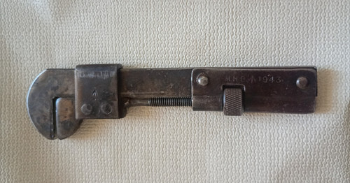 Antique footprint type - antique,