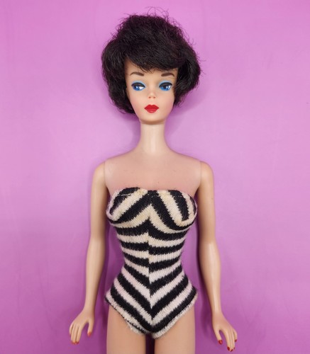 1961 jet black bubble cut - 1961, bubble-cut
