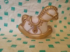 Cavallo dondolo bianco - a,