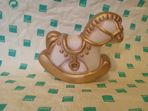 Cavallo dondolo bianco - a,